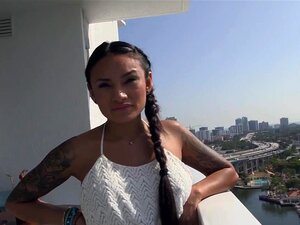 Experience the Excitement of Riding BBC Porn videos at RunPorn.com