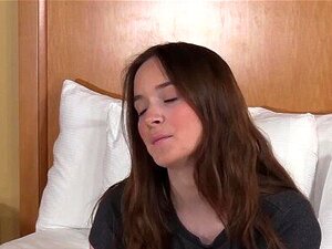 Hazel Powershotz porn & sex videos in high quality at RunPorn.com