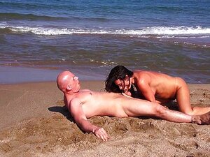 Nude Beach Girls Squirting