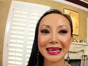 Asian With Fake Tits Milf - Go Wild with Bombshell Asian Fake Tits Videos at RunPorn.com