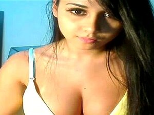 bulky legal age teenager on livecam