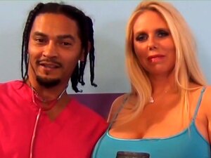 Eden Mit Ihren Dicken DD Titten Beim Ficken Eden Mit Ihren Dicken DD Titten Beim Ficken