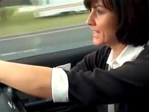 Heiße Masturbation Im Geilen Auto Heiße Masturbation Im Geilen Auto